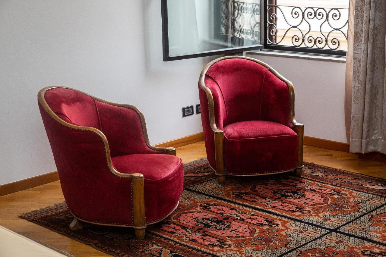 Amazing New Penthouse With Terrace Jewish Ghetto Apartment