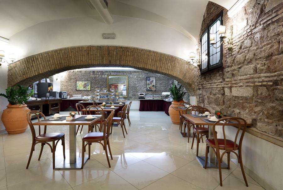 Della Torre Argentina Hotel 3*