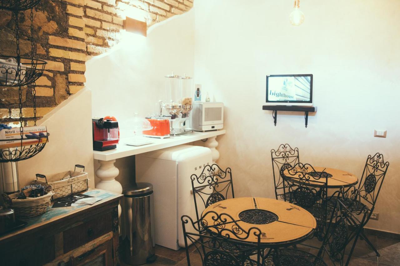 Lighthouse Trastevere Guest house