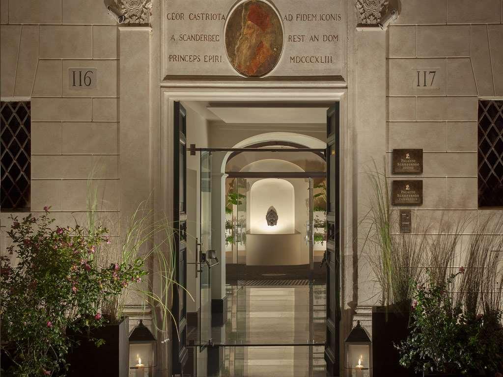 Palazzo Scanderbeg Aparthotel