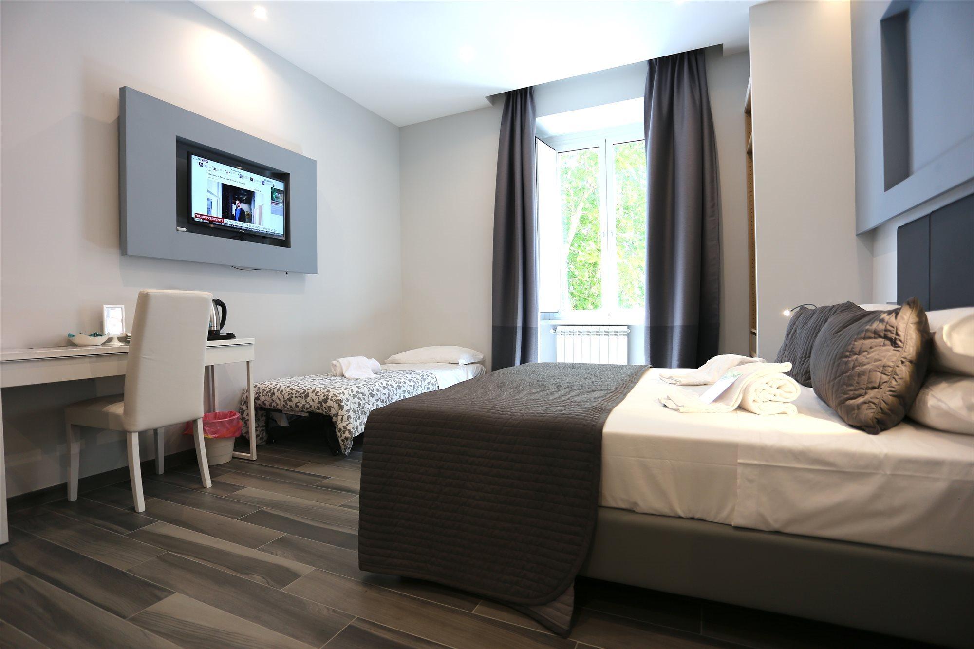 77 Bed & Breakfast Rome