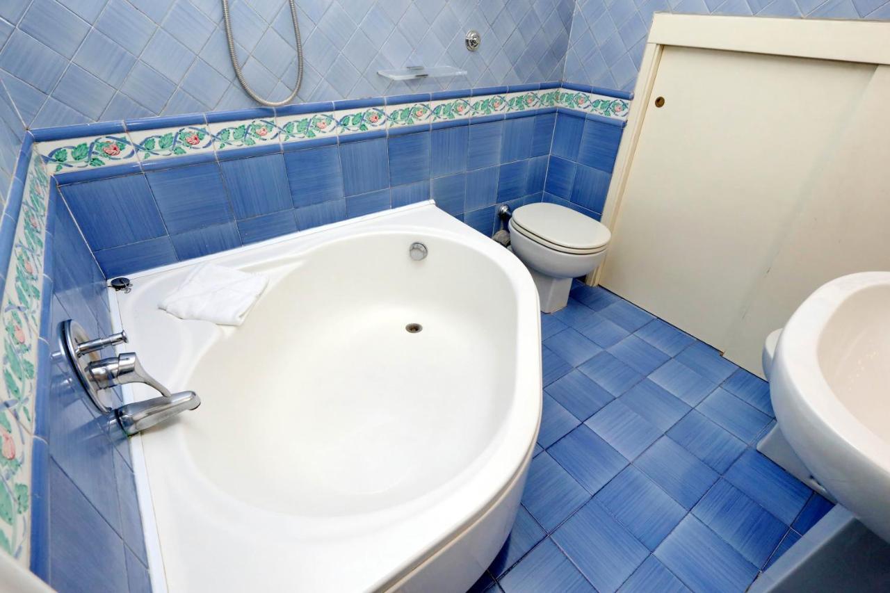Two Private Terraces - Casa Tappero Merlo Apartment Rome