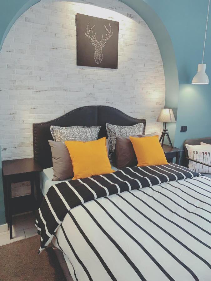 Homestay V House
