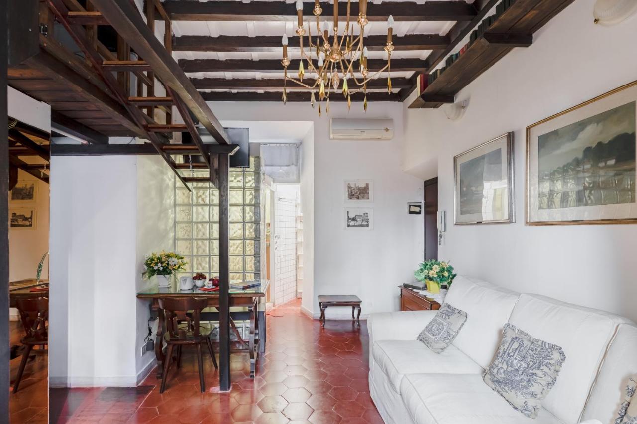 Coronari Apartment *