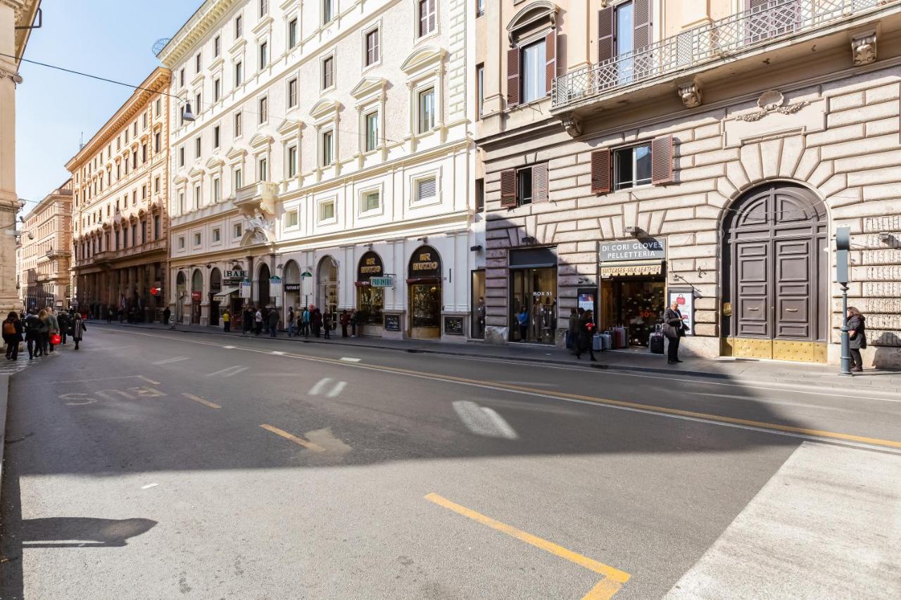 Trevi Fountain Deluxe - Your Italian Holidays Appartamento *