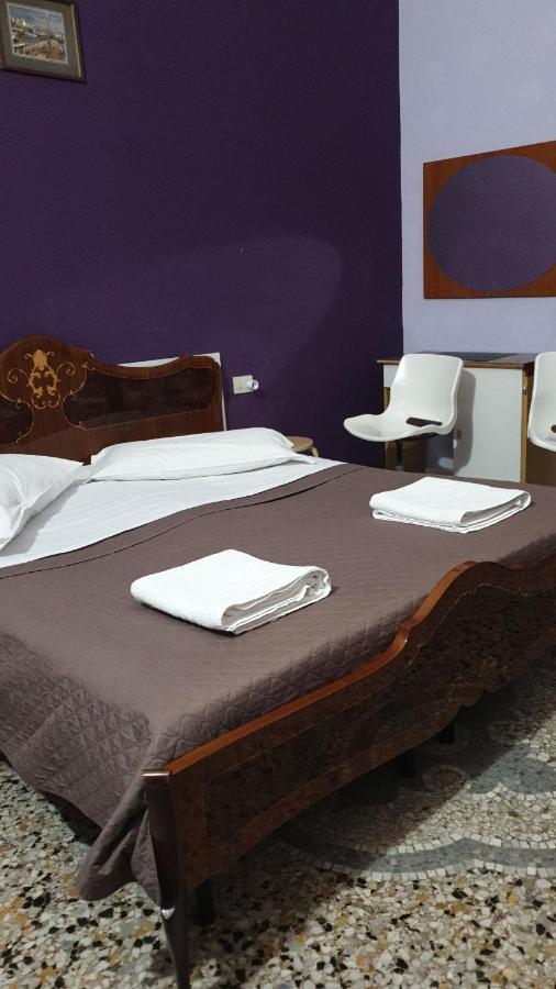Ava Guest house