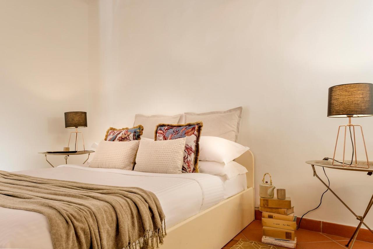 Stunning Flat With Terrace In Trastevere Apartment *