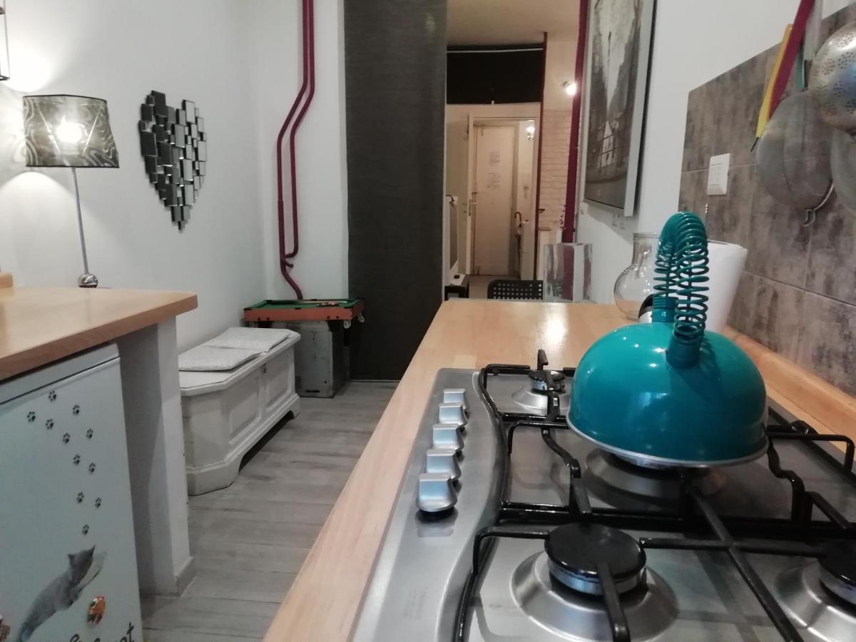 Apartment White *