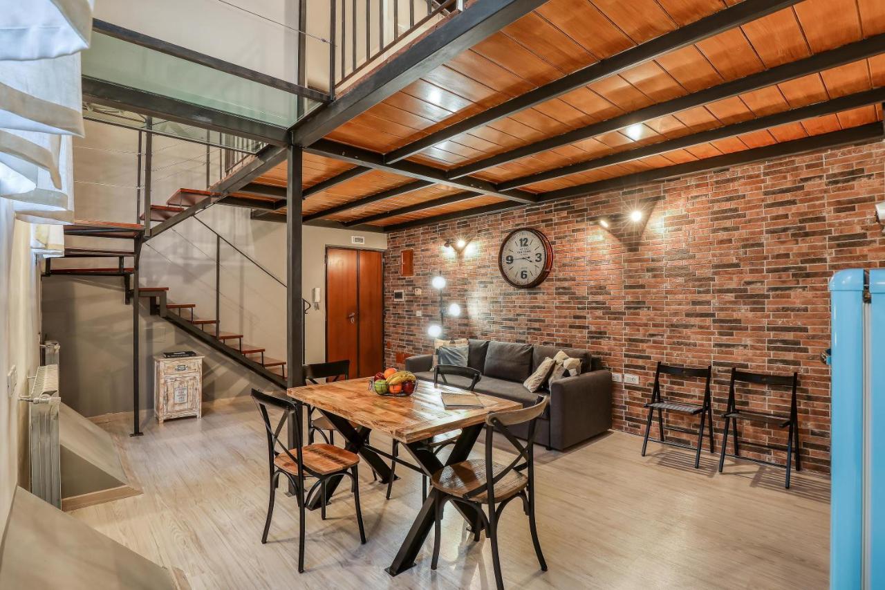 Apartment Atrhome - Canova Urban Space Rome