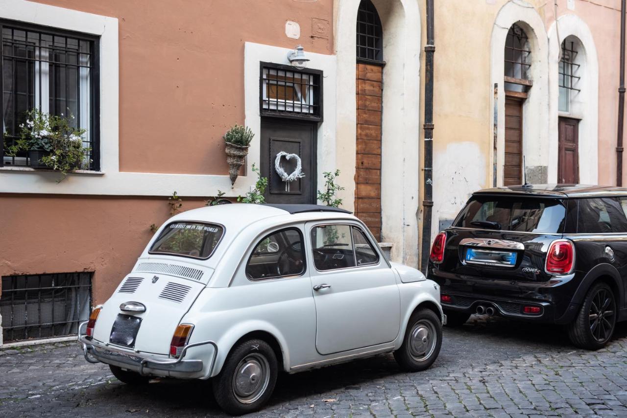 Sweet Arco Farnese Apartment Rome