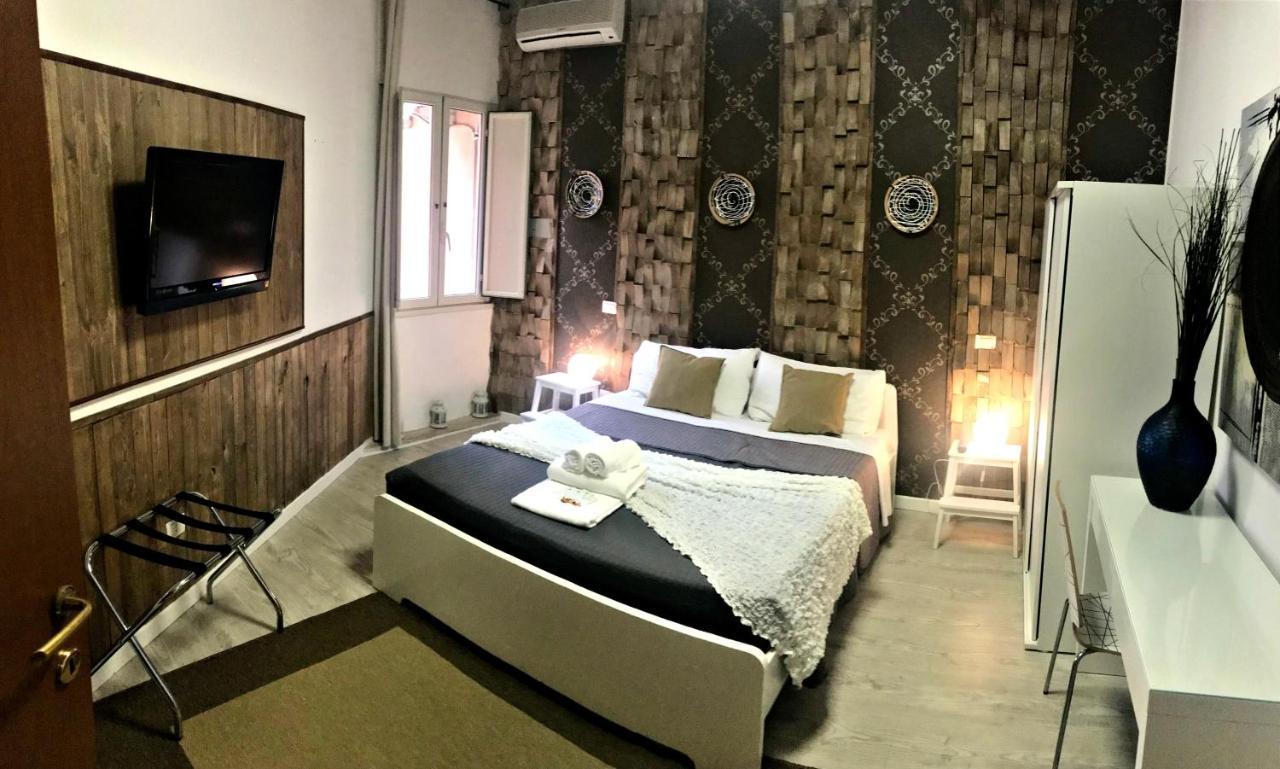 Magic One Guest house *