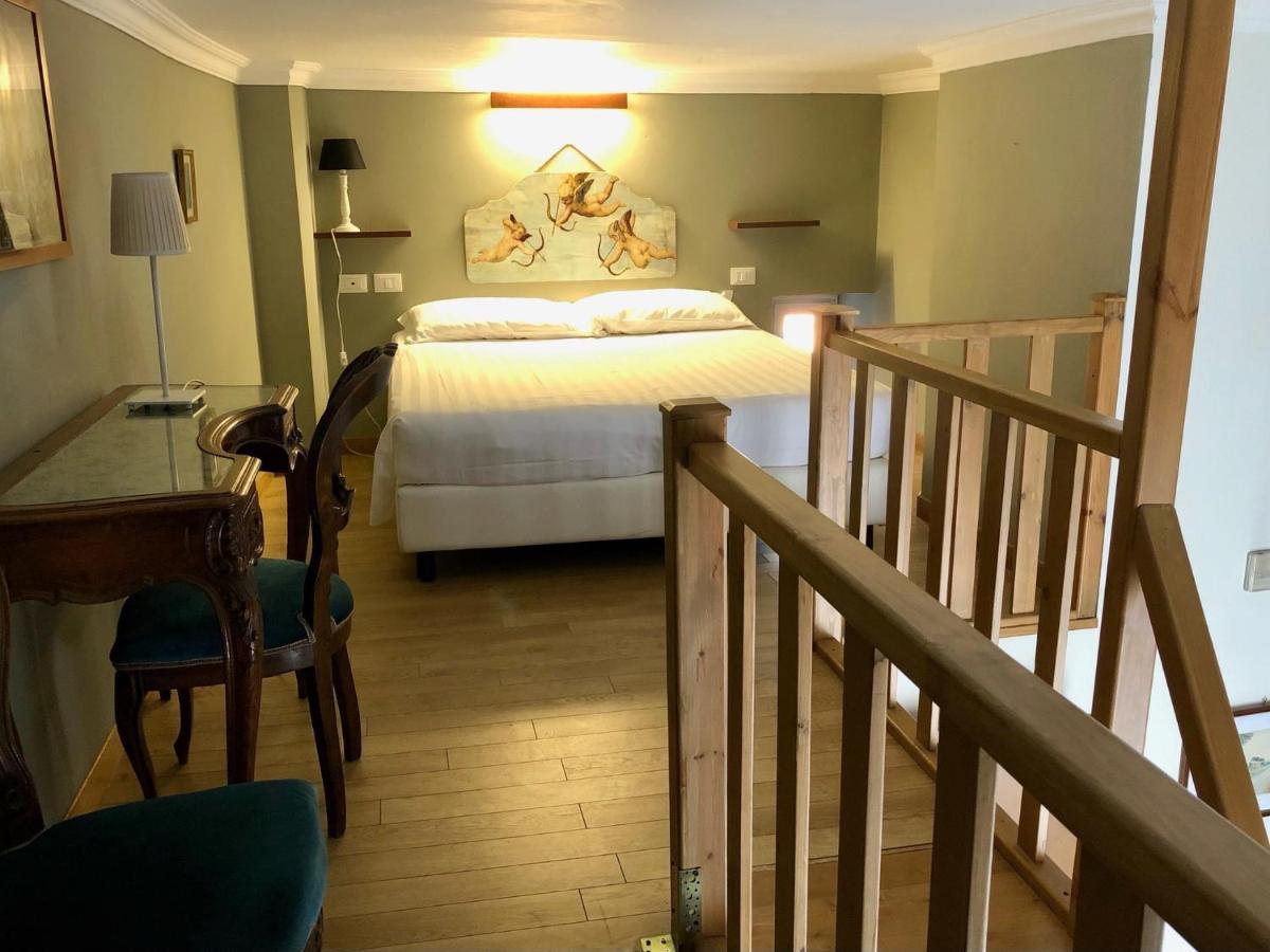 Navona Residenza De Charme Bed & Breakfast 2*