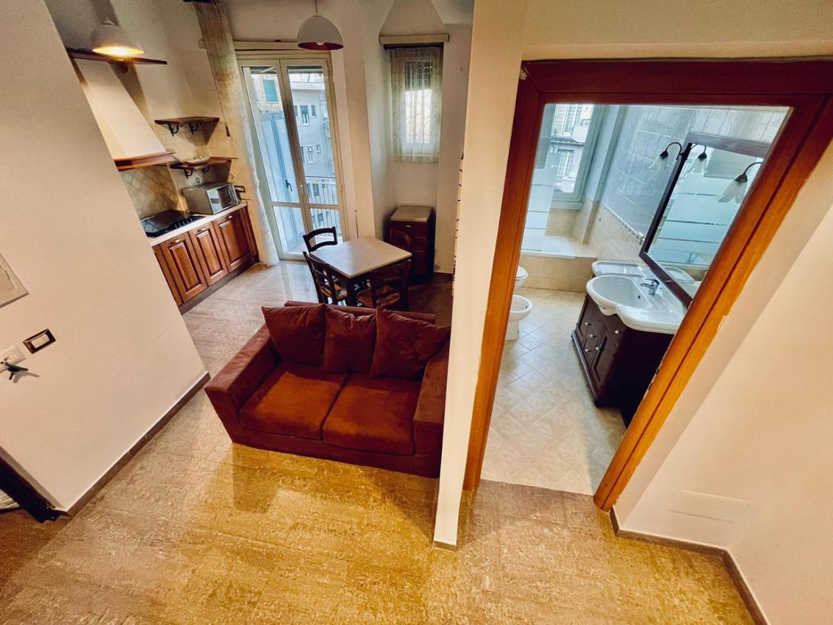 Interno Dieci Apartment *