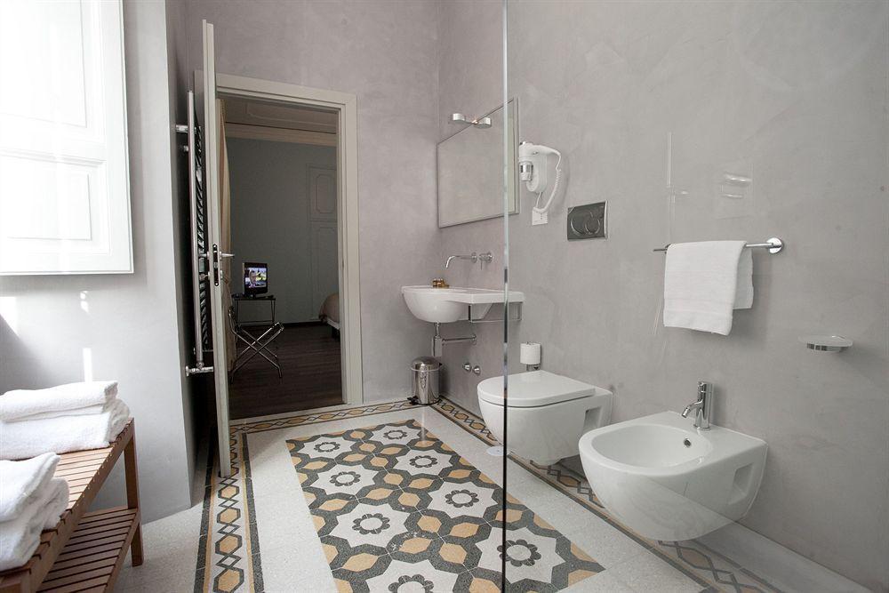 Bed & Breakfast Santi Quattro Al Colosseo Rome