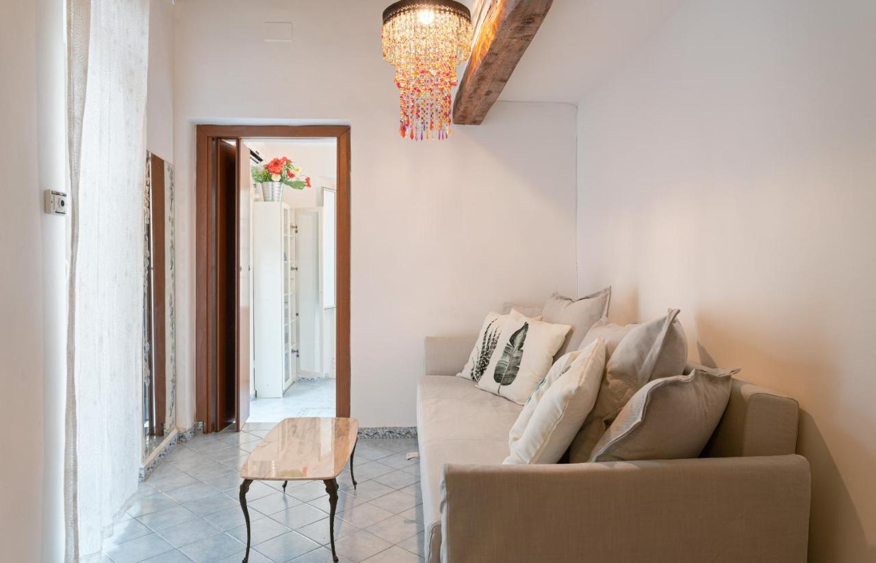Stunning Flat With Terrace In Trastevere * Rome