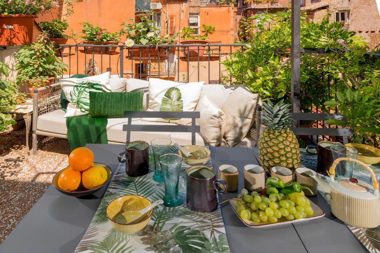 Stunning Flat With Terrace In Trastevere Apartment *