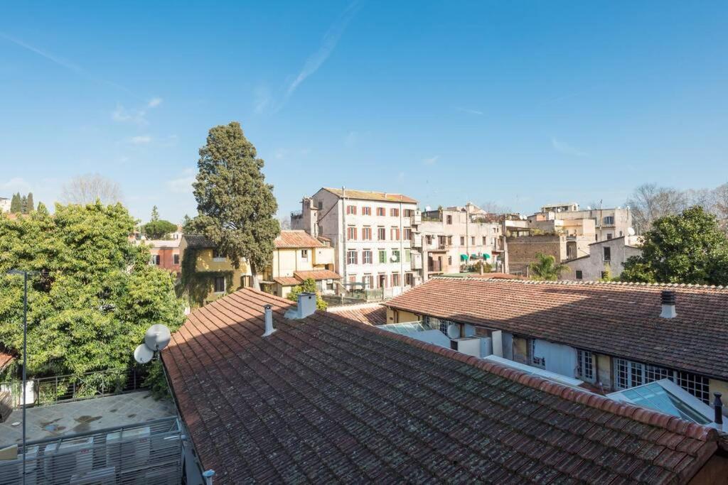 Apartment Trastevere Gardens Enchanting View Rome