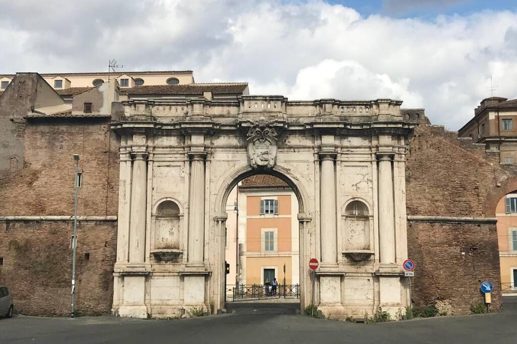 Porta Portese Happy House, Trastevere Steps Apartment *