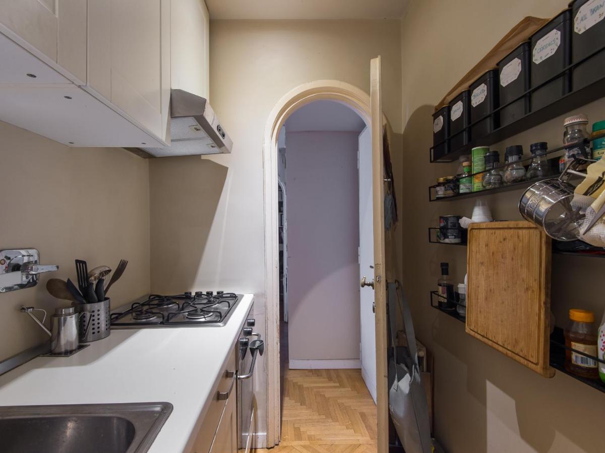 Coronari Enchanting Two Bedroom Apartment *