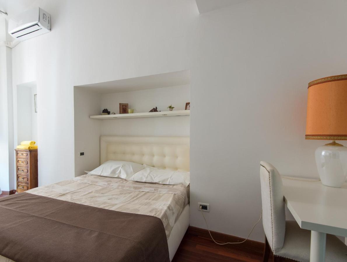 Colosseo Cozy Apartment *