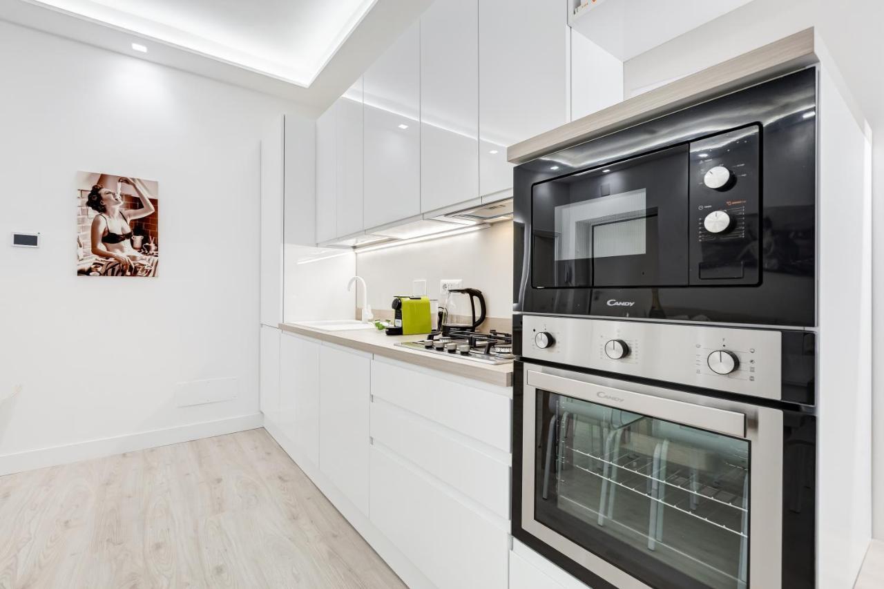 Bmga L The White Crown In Testaccio Appartamento
