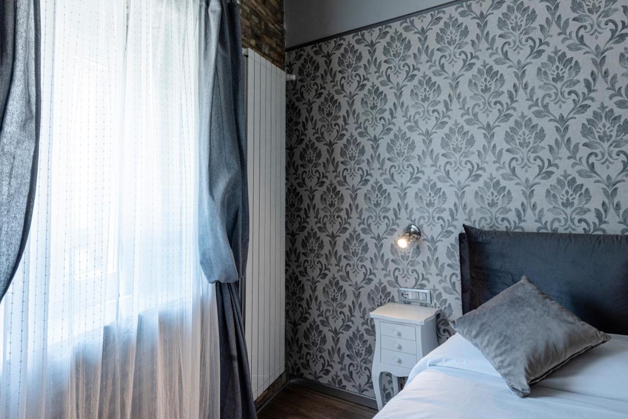 Relais La Fornarina * Rome