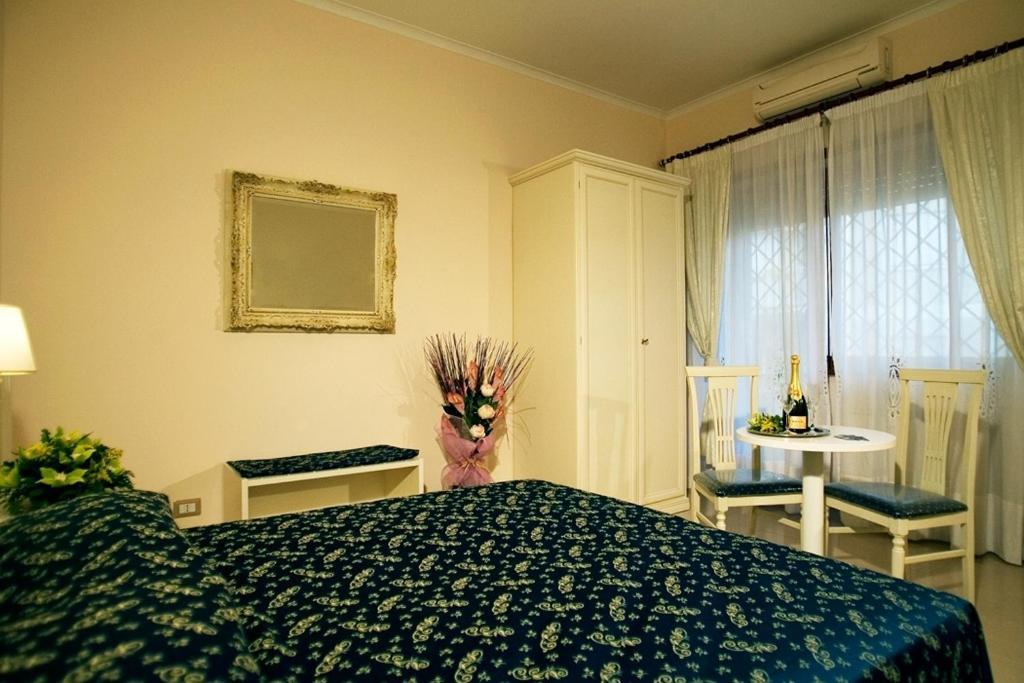 Piccolomini Inn Vaticano