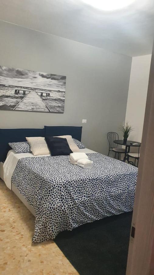 Ytha Housse Centro Guest house *