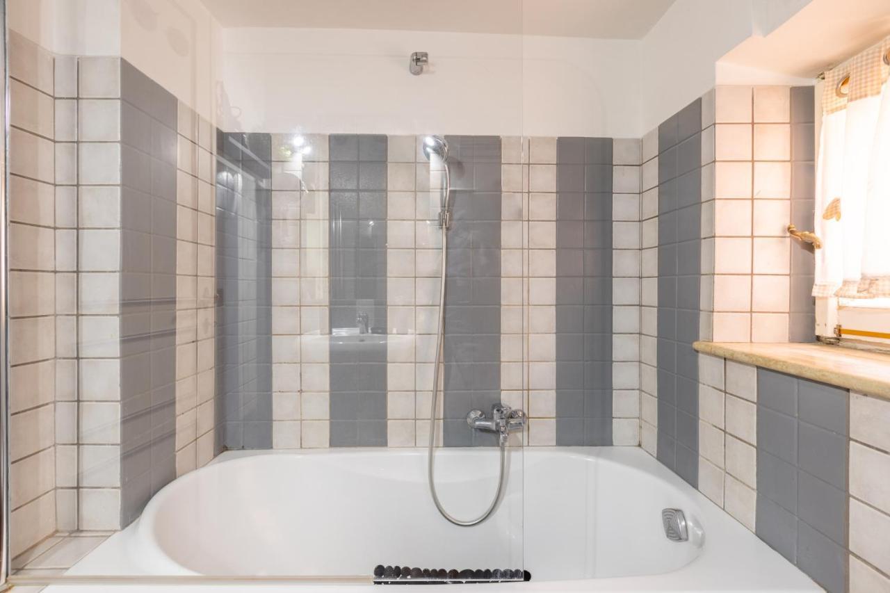Apartment Vg Fontana Di Trevi - 5 Stelle Proietti