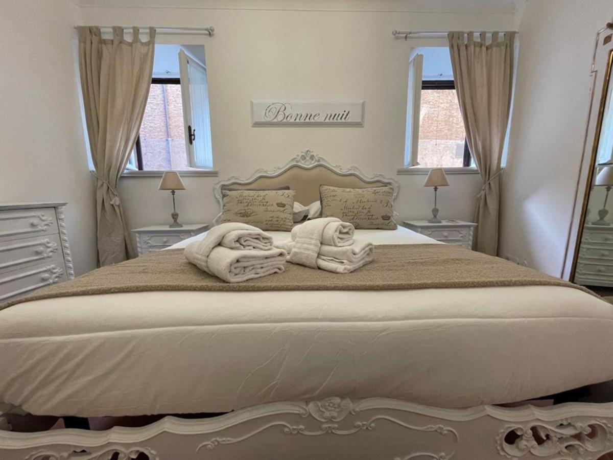 Sweet Arco Farnese Apartment Rome