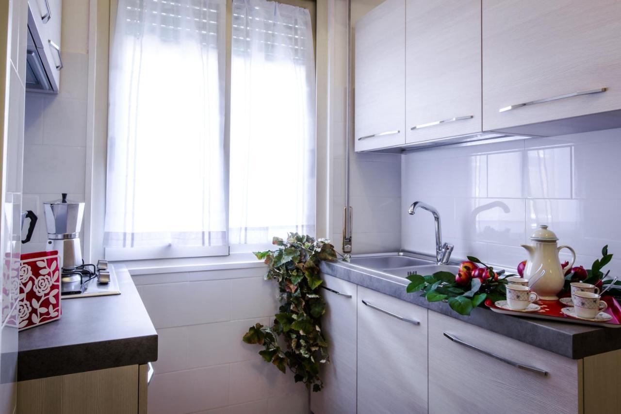 Apartment near VATICAN AND OSPEDALE PEDIATRICO BAMBINO GESÙ GARAGE INCLUDED IN THE PRICE *