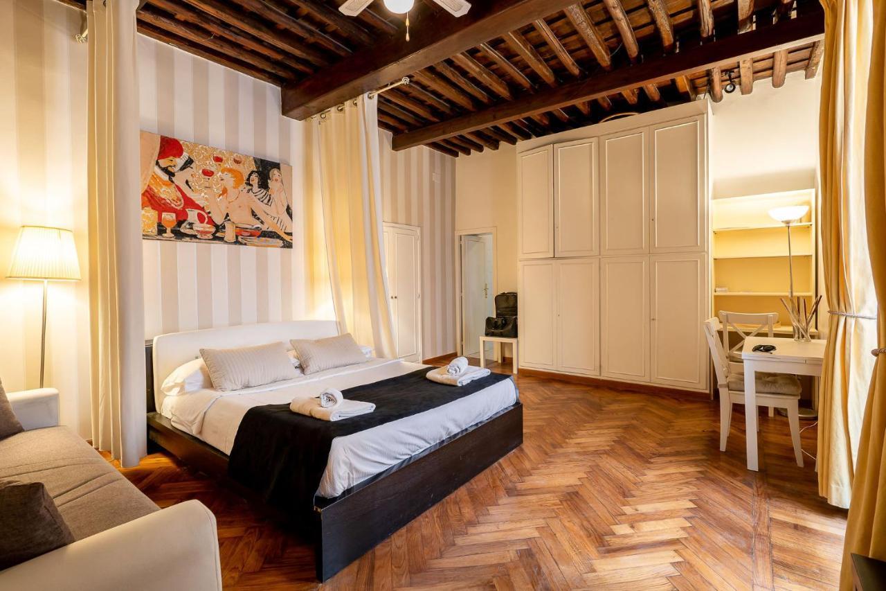 Plaza Collection Apartment *