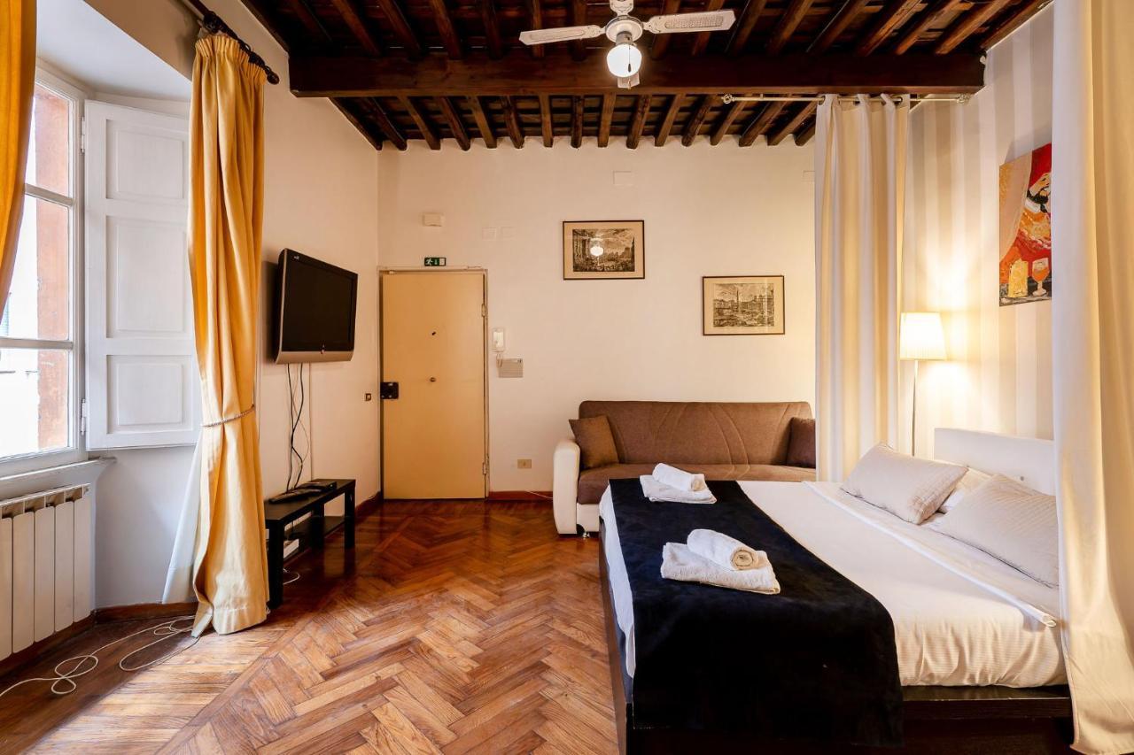 Plaza Collection Apartment