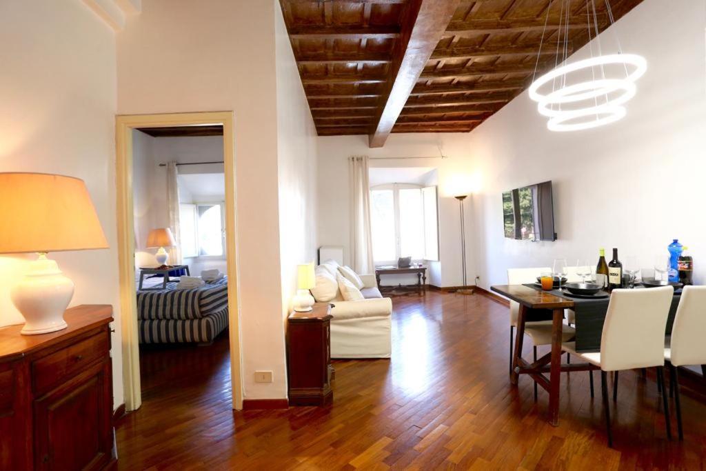 Apartment Plaza Collection Rome