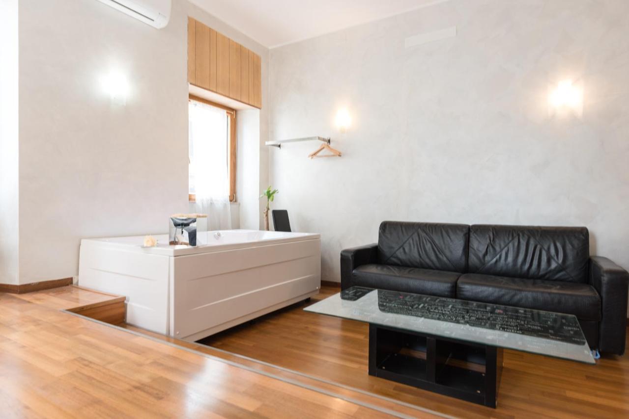 Plaza Collection Rome