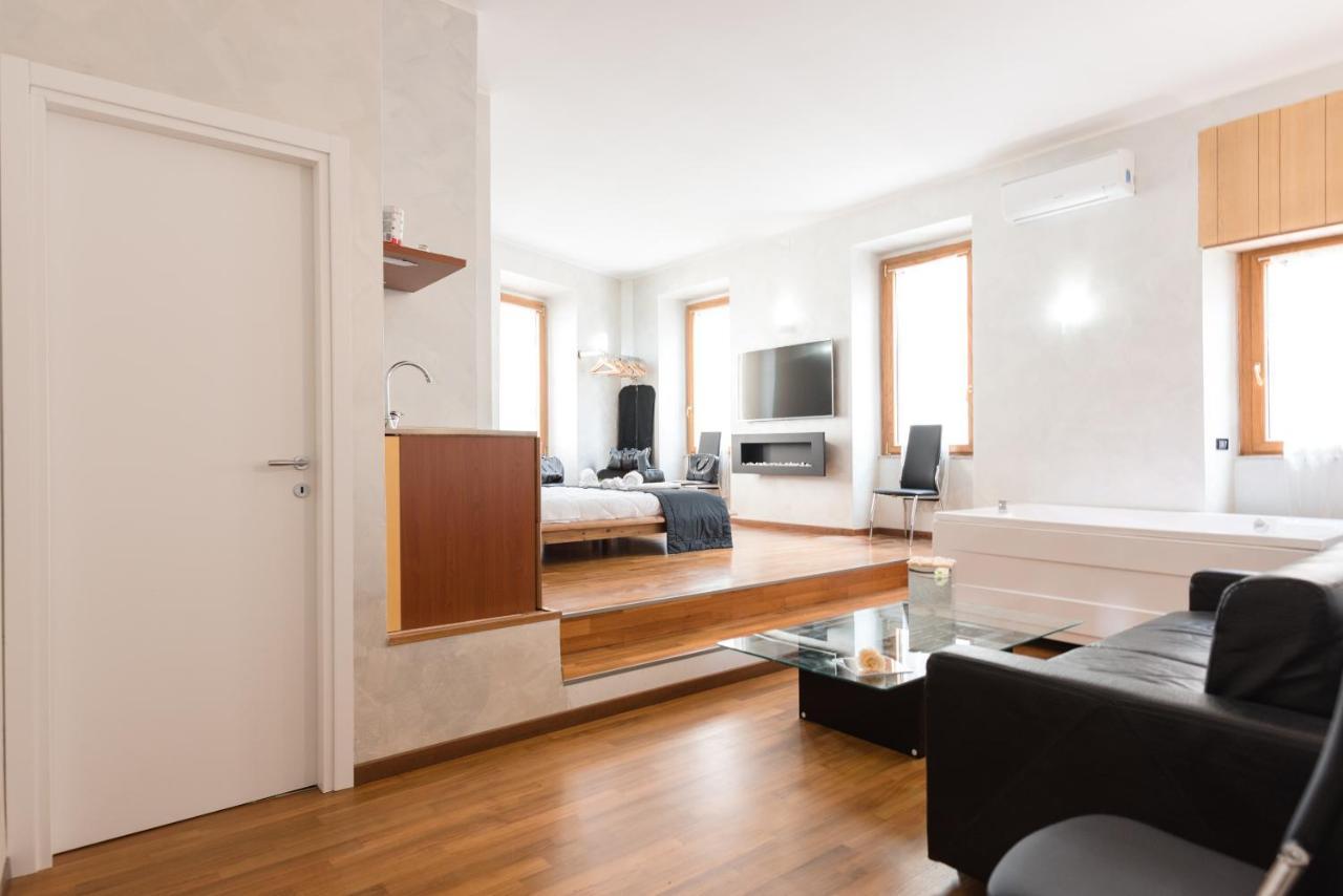 Plaza Collection Rome