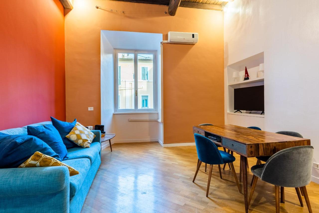Navona Open Space Apartments 4*