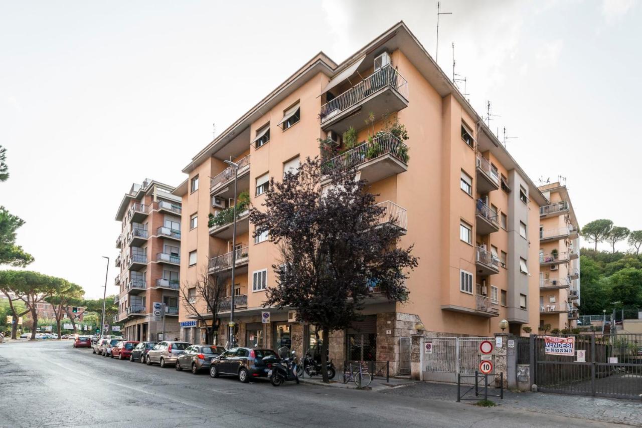Appartamento Domus Francisca Via Gregorio Vii Nr 90 Roma