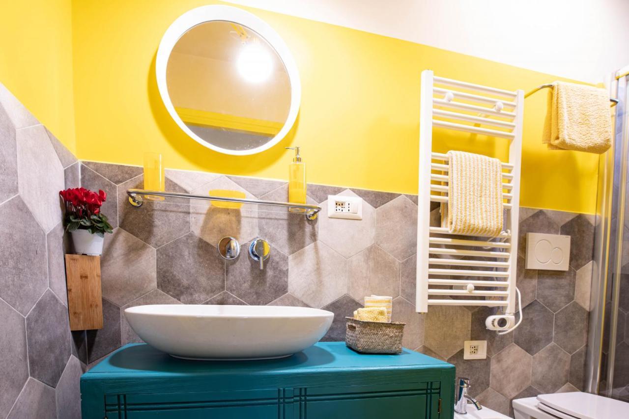Trastevere Colorful With Terrace! Apartment