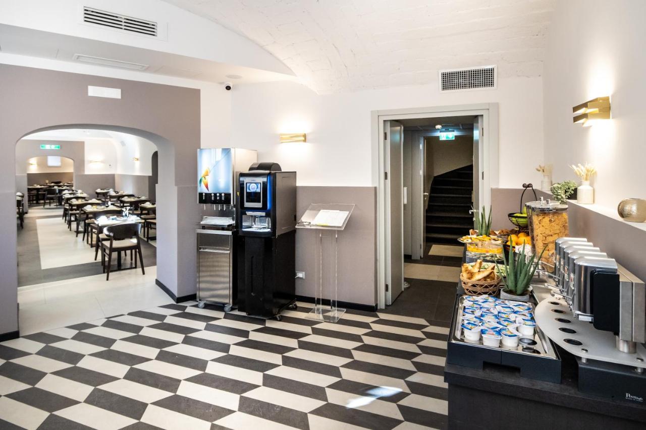 The Cross Hotel Rome