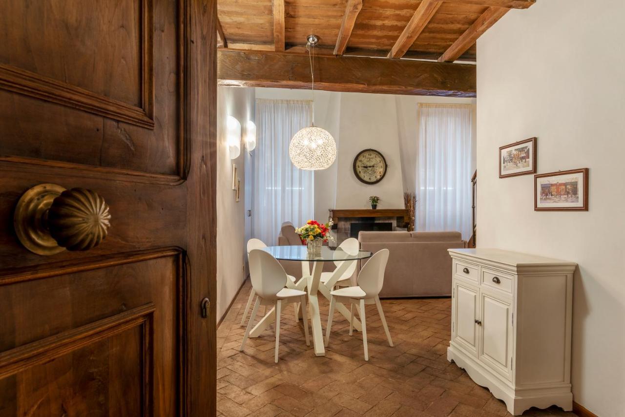 Foro Stylish And Apartment