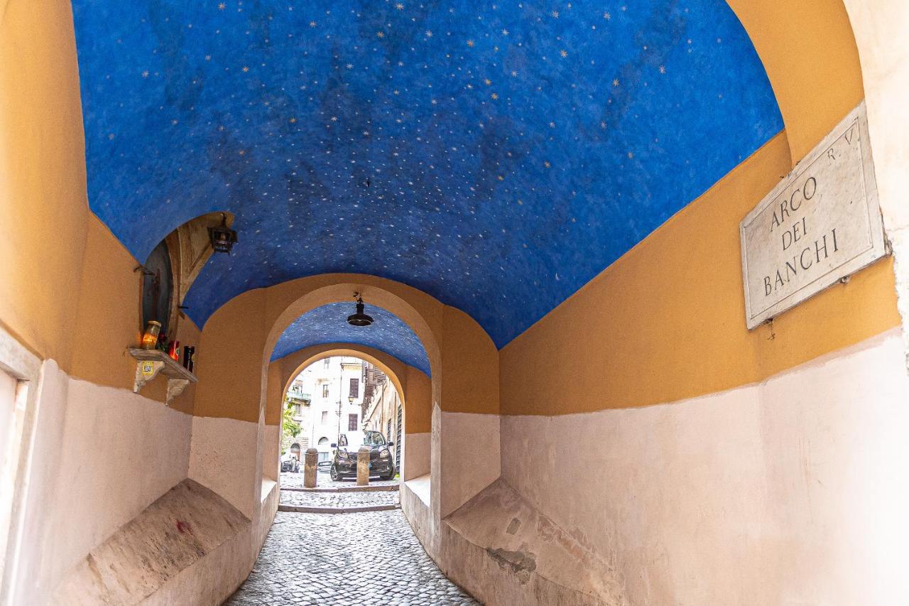 Historical - Arco Dei Banchi *
