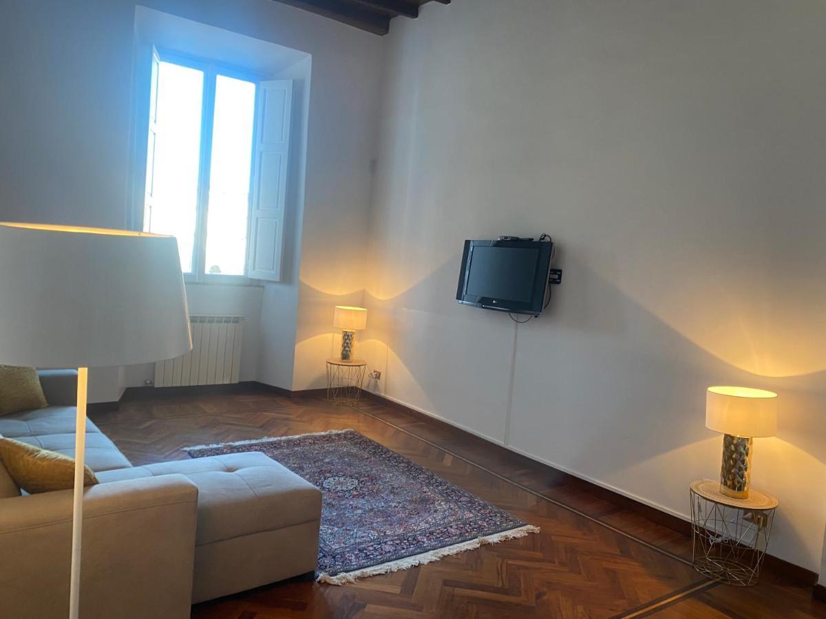 Plaza Collection * Rome