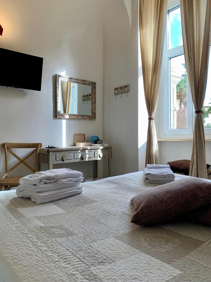 Casa Vicenza Guest house Rome