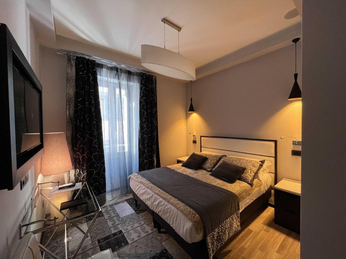 Guest house Flaneur Corso Rome