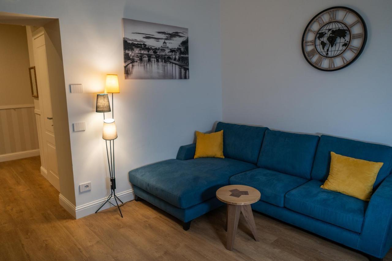 Apartment Nuances The Colosseum