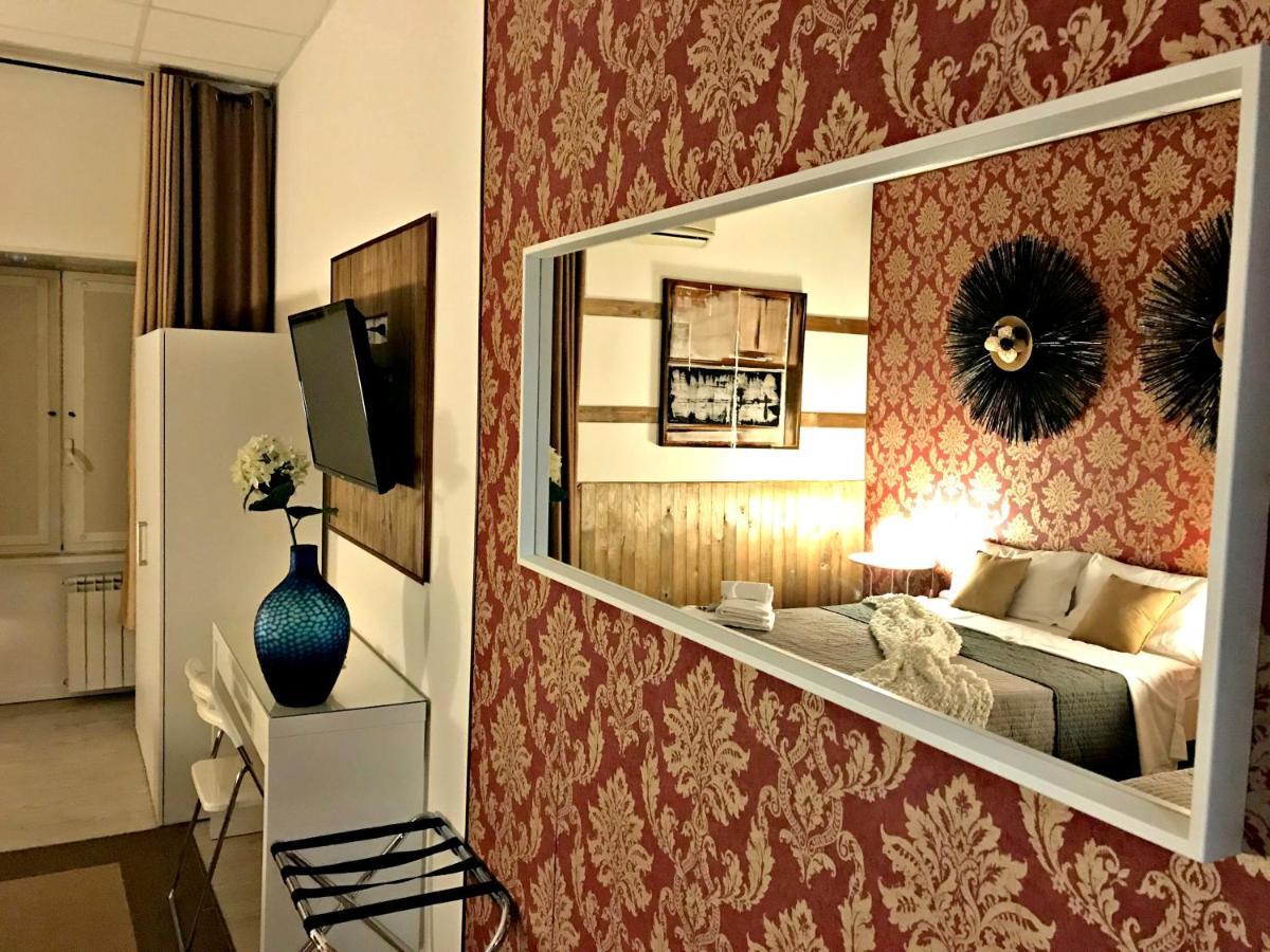 Magic One Guest house *