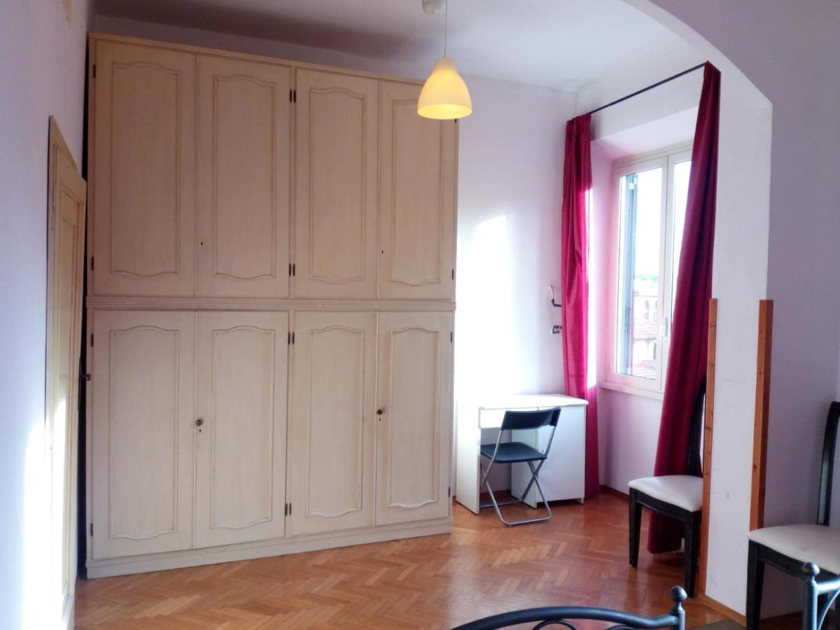 Large Vatican With 3 Bedroom For 6 Persons Apartment Rome