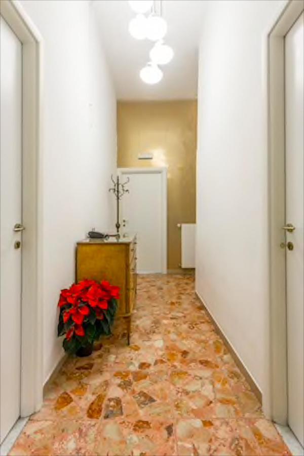 Sarah's Apartment Rome