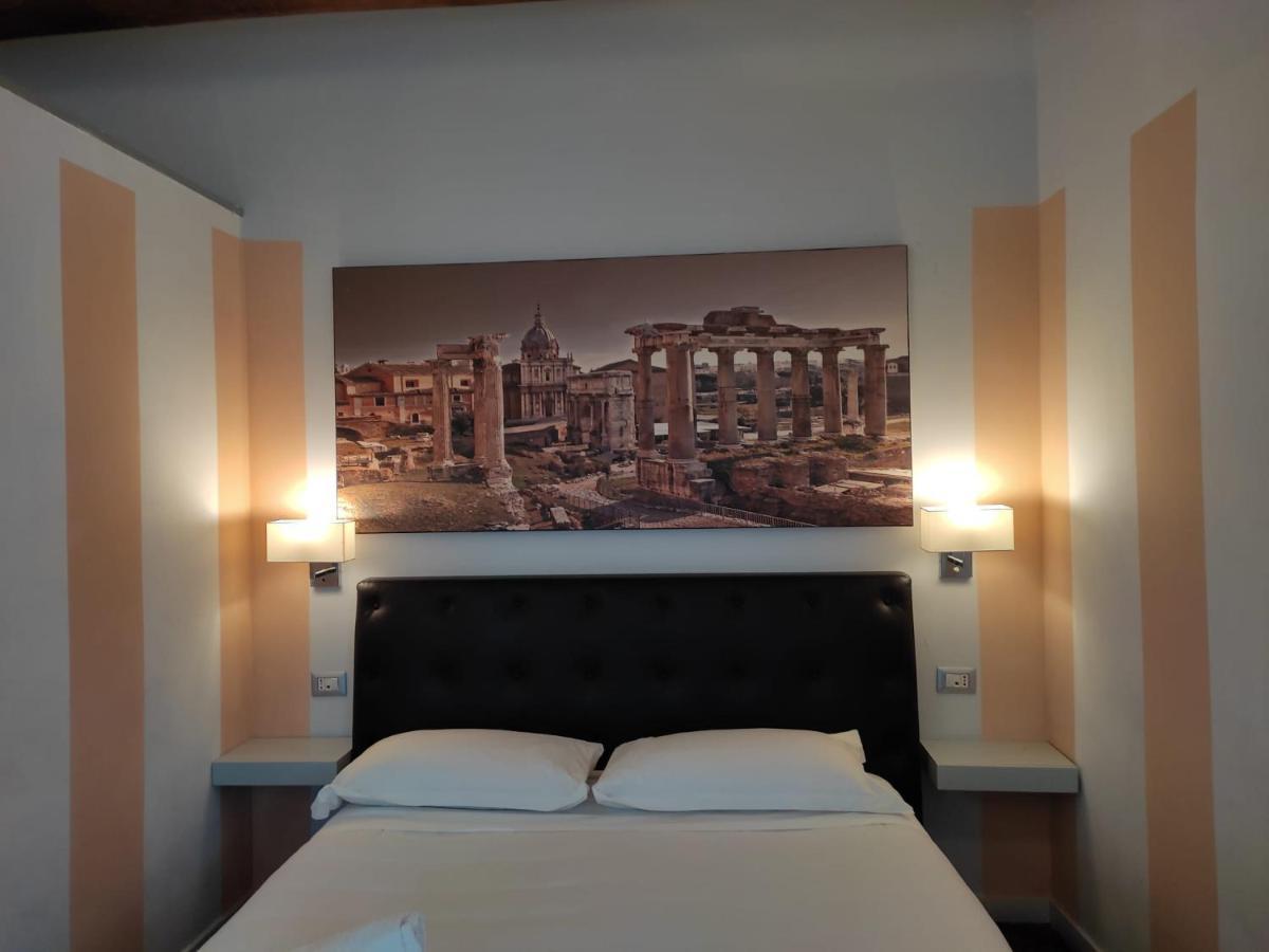 Relais Arco Della Pace Guest house 2*